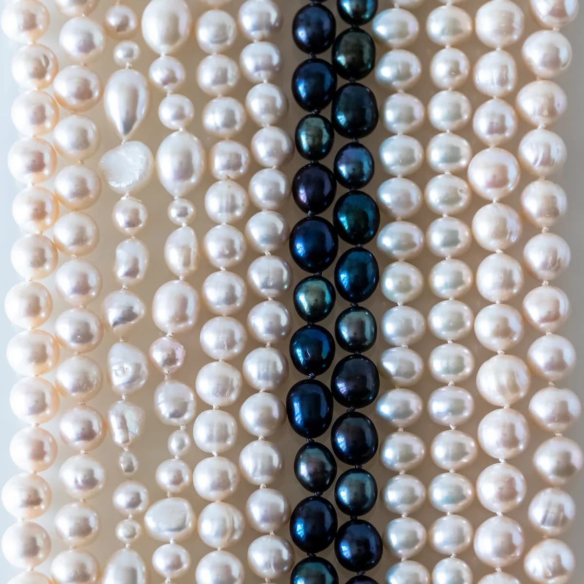 South Sea Pearl (Moti), Gemstones