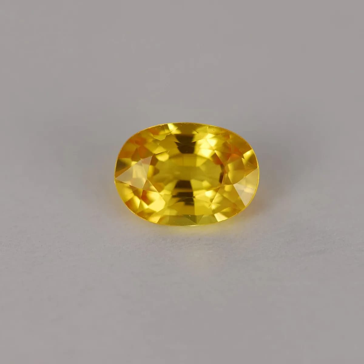 Yellow Sapphire (Pukhraj), Gemstones